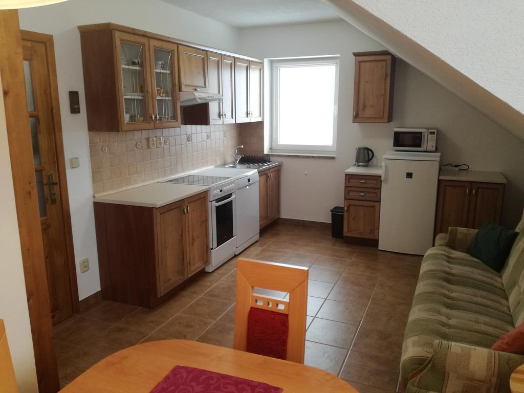 Apartman U Kovaru Kasperske Hory Εξωτερικό φωτογραφία